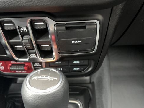 New 2026 Jeep Gladiator Sport image 45