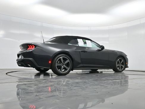 Used 2024 Ford Mustang Convertible RWD image 46