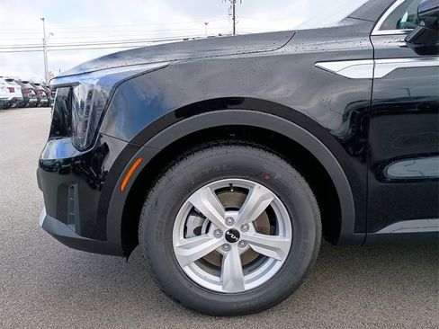 New 2026 Kia Sorento LX image 16