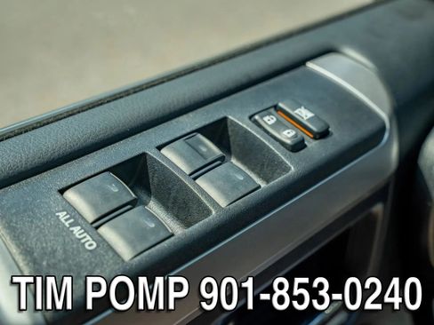 Used 2015 Toyota 4Runner Limited AWD/4WD image 28