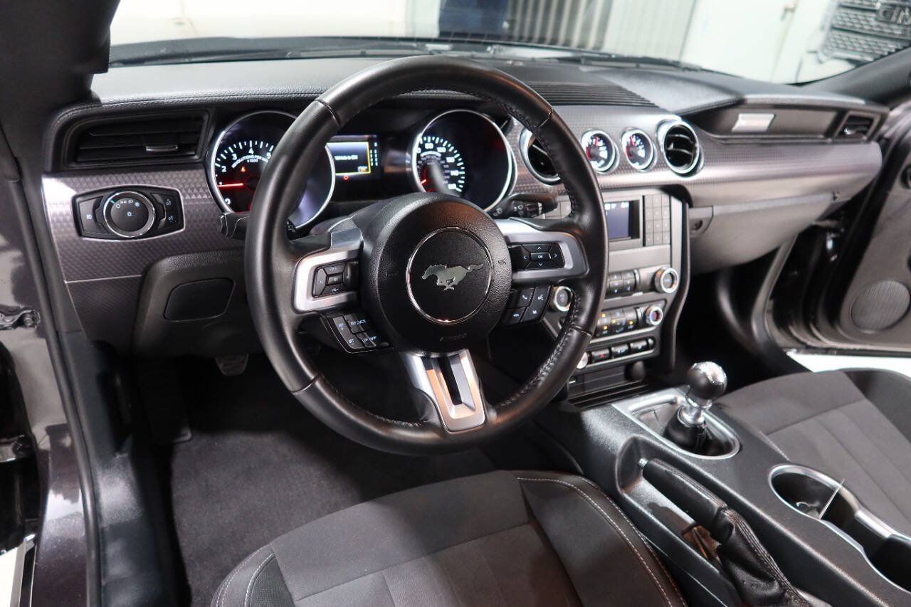 Used 2022 Ford Mustang GT w/ GT Performance Package RWD image 20