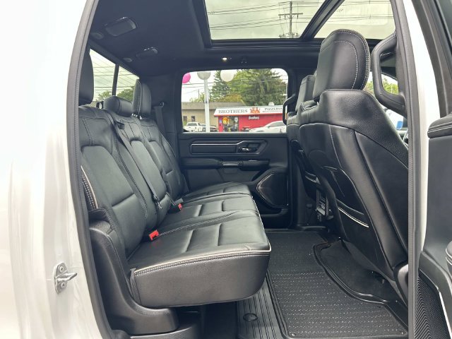 Used 2023 RAM 1500 Limited AWD/4WD image 17