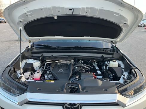 Used 2024 Toyota Grand Highlander Platinum image 20