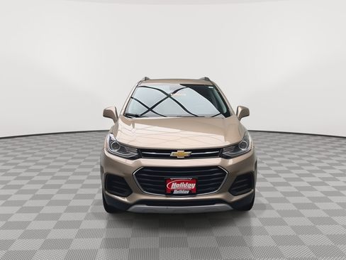 Used 2019 Chevrolet Trax LT w/ Sun & Sound Package AWD/4WD image 33
