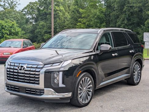 Used 2024 Hyundai Palisade Calligraphy AWD/4WD image 5