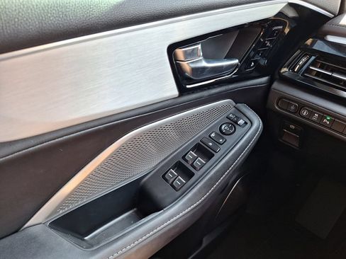 Certified 2023 Acura MDX w/ Technology Package FWD image 19