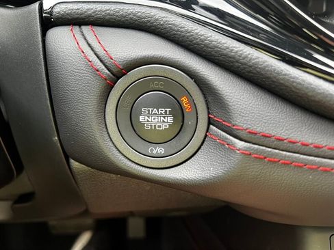 Used 2025 Dodge Durango GT AWD/4WD image 31