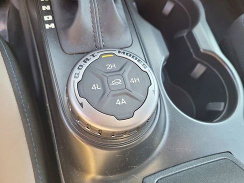 Used 2022 Ford Bronco Wildtrak image 21