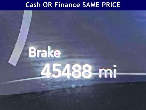 Used 2024 Chrysler Pacifica Limited FWD image 22