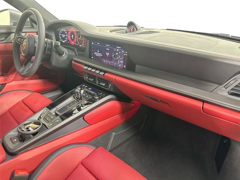Certified 2026 Porsche 911 Carrera 4S AWD/4WD image 27