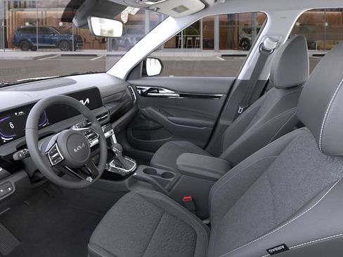 New 2026 Kia Seltos S FWD image 17