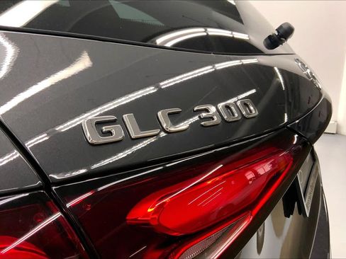 Used 2026 Mercedes-Benz GLC 300 image 14