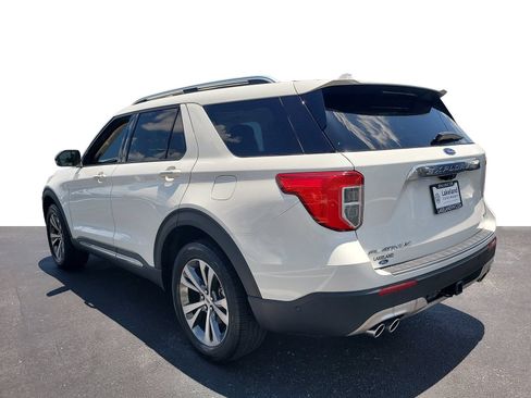 Used 2020 Ford Explorer Platinum w/ Premium Technology Package AWD/4WD image 4