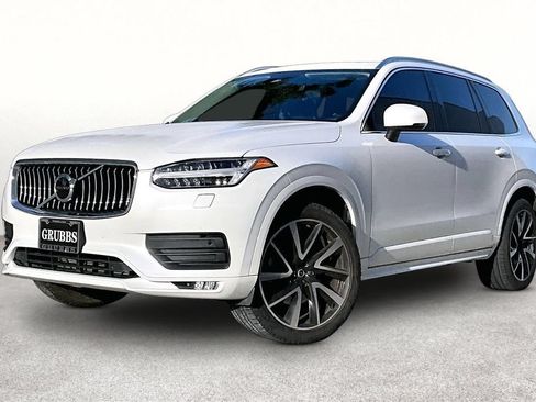 Used 2023 Volvo XC90 B6 Core w/ Climate Package AWD/4WD image 16