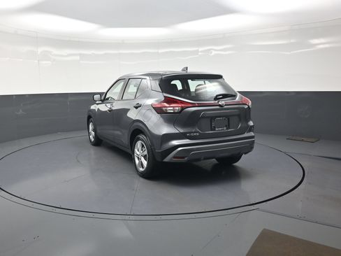Used 2024 Nissan Kicks S FWD image 5