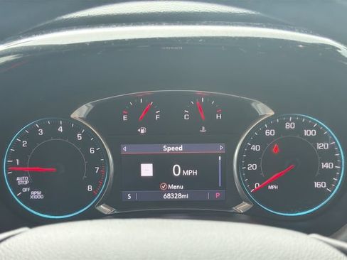 Used 2021 Chevrolet Traverse RS FWD image 29