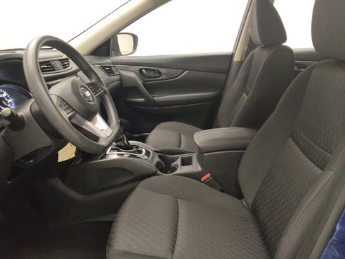 Used 2019 Nissan Rogue S AWD/4WD image 17