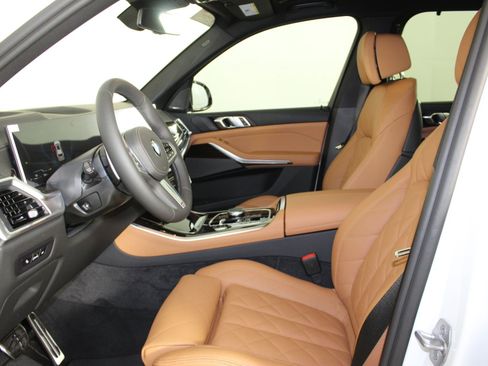 New 2026 BMW X5 sDrive40i w/ M Sport Package image 25