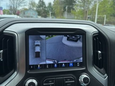 Used 2021 GMC Sierra 2500 SLT w/ SLT Premium Package AWD/4WD image 31