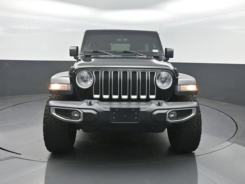 Used 2020 Jeep Wrangler Unlimited Sahara AWD/4WD image 33