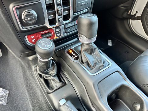 New 2024 Jeep Wrangler Unlimited Rubicon 392 image 25