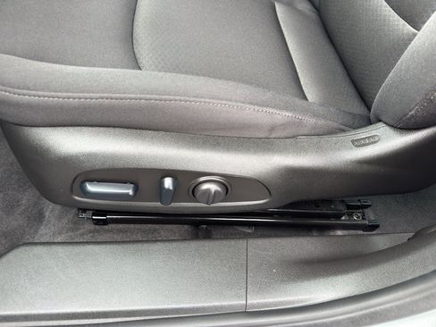 Used 2024 Chevrolet Malibu LT FWD image 15