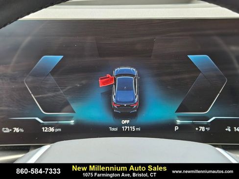 Used 2024 BMW i4 xDrive40i image 32