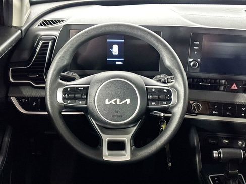 Used 2023 Kia Sportage LX AWD/4WD image 13