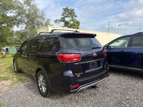 Used 2020 Kia Sedona EX w/ EX Premium Package FWD image 3
