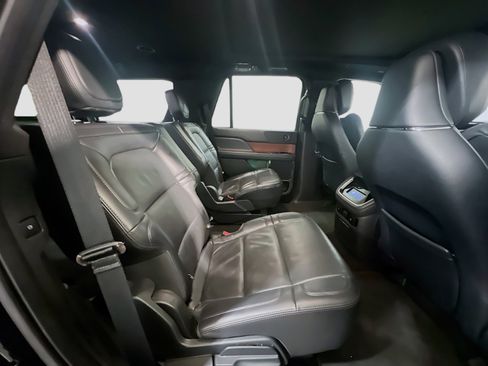 Used 2024 Lincoln Navigator Reserve image 22