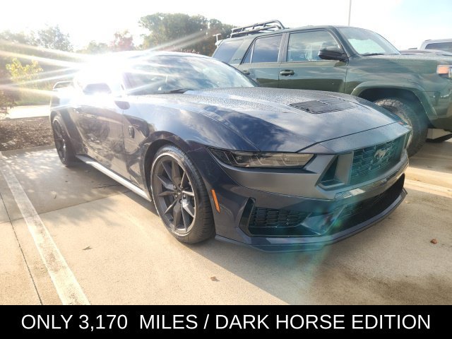 Used 2025 Ford Mustang Dark Horse RWD image 1