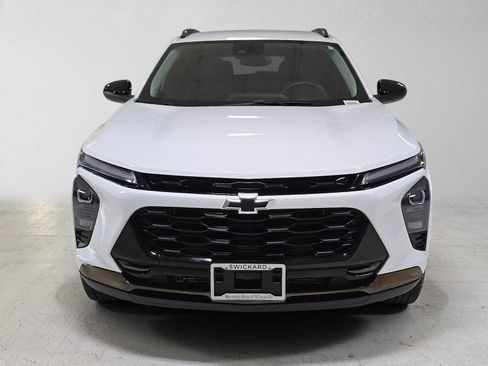 Used 2025 Chevrolet Trax ACTIV w/ Driver Confidence Package FWD image 8
