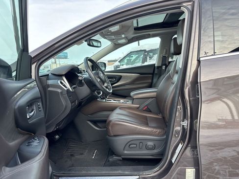 Used 2018 Nissan Murano SL w/ Moonroof Package image 12