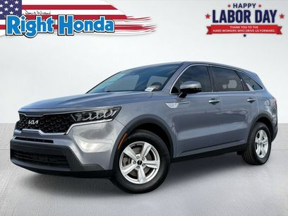 Used 2022 Kia Sorento LX