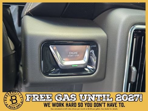 New 2026 GMC Yukon XL Elevation w/ Elevation Premium Package AWD/4WD image 31