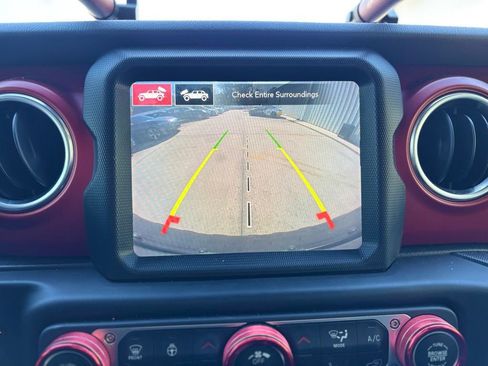 Used 2023 Jeep Wrangler Unlimited Rubicon w/ Xtreme 35 Tire Package image 25