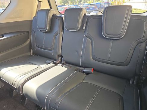 Certified 2025 INFINITI QX80 Sensory image 11