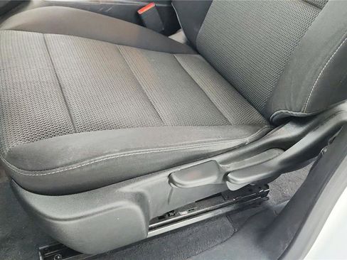 Used 2024 GMC Canyon Elevation image 23