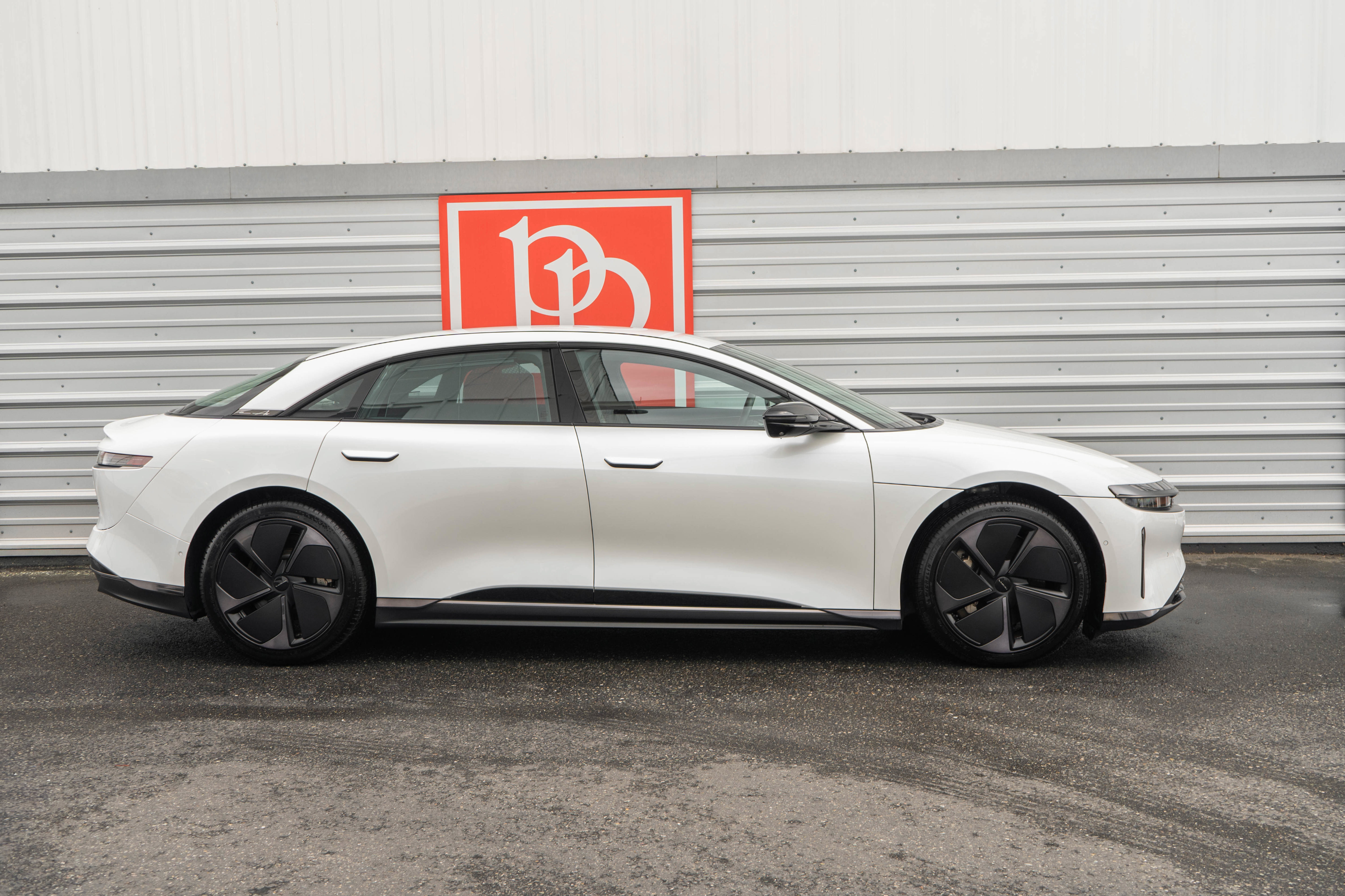 Used 2024 Lucid Air Touring AWD/4WD image 39