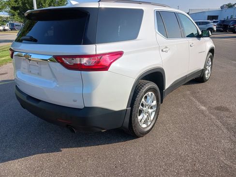 Used 2021 Chevrolet Traverse LT w/ LPO, Floor Liner Package AWD/4WD image 5