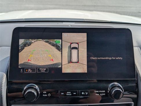 Used 2023 Nissan Armada SL w/ Midnight Edition Package image 32