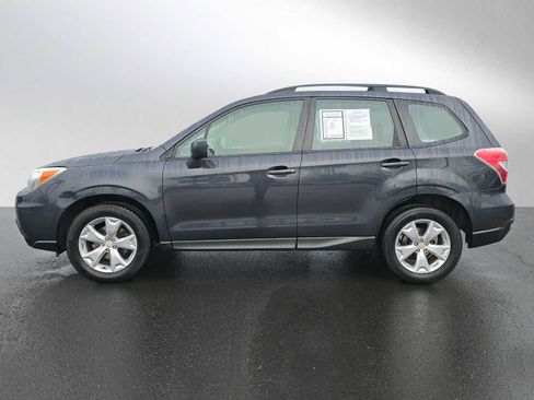 Used 2015 Subaru Forester 2.5i w/ Alloy Wheel Package image 6