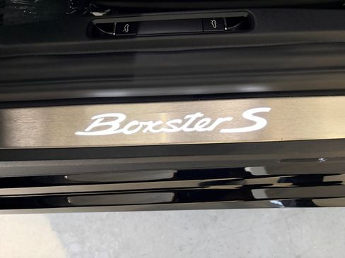 Certified 2025 Porsche 718 Boxster S RWD image 16