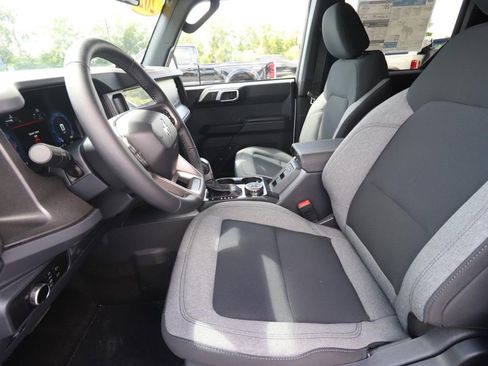 New 2026 Ford Bronco Big Bend image 2