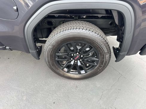 New 2026 GMC Sierra 1500 Elevation image 30