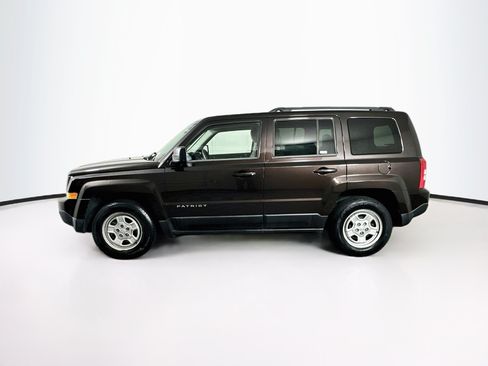 Used 2014 Jeep Patriot Sport w/ Power Value Group FWD image 4