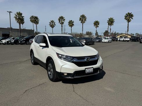 Used 2017 Honda CR-V EX-L image 3