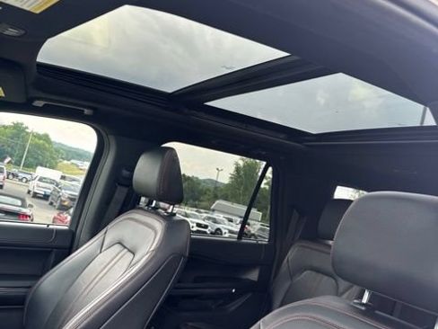 Used 2024 Ford Expedition Max Limited RWD image 24