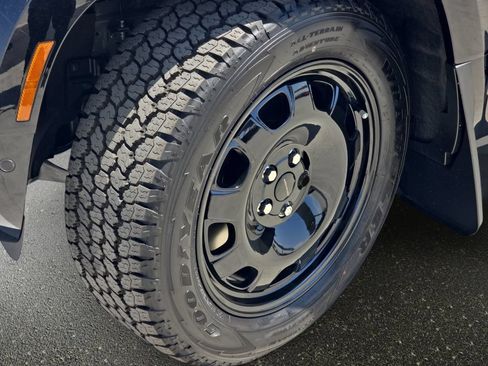 New 2026 Land Rover Defender 110 Trophy Edition AWD/4WD image 34