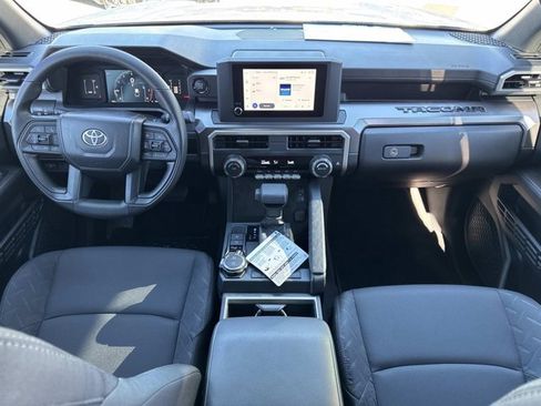 Certified 2025 Toyota Tacoma SR5 image 21